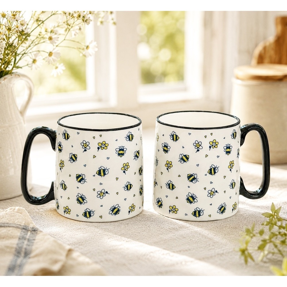 Bella Bees 10 Strawberry Street Mug Bees, Flowers & Hearts Coffee Cup Set of 2